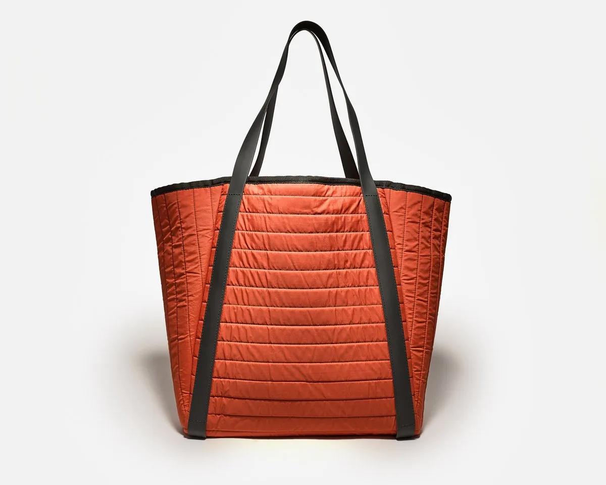 Arris Tote