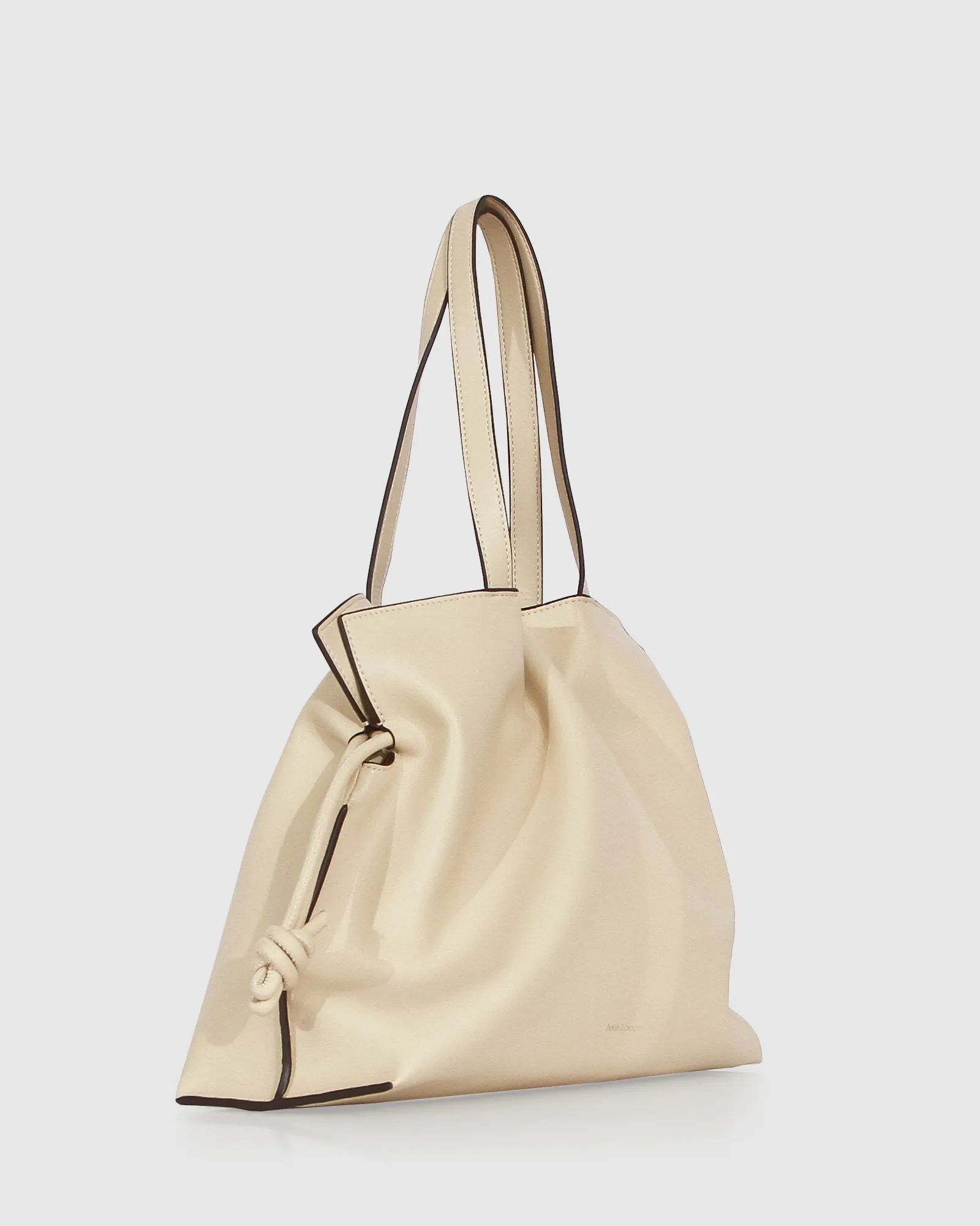 C'est La Vie Shoulder Bag - Sand