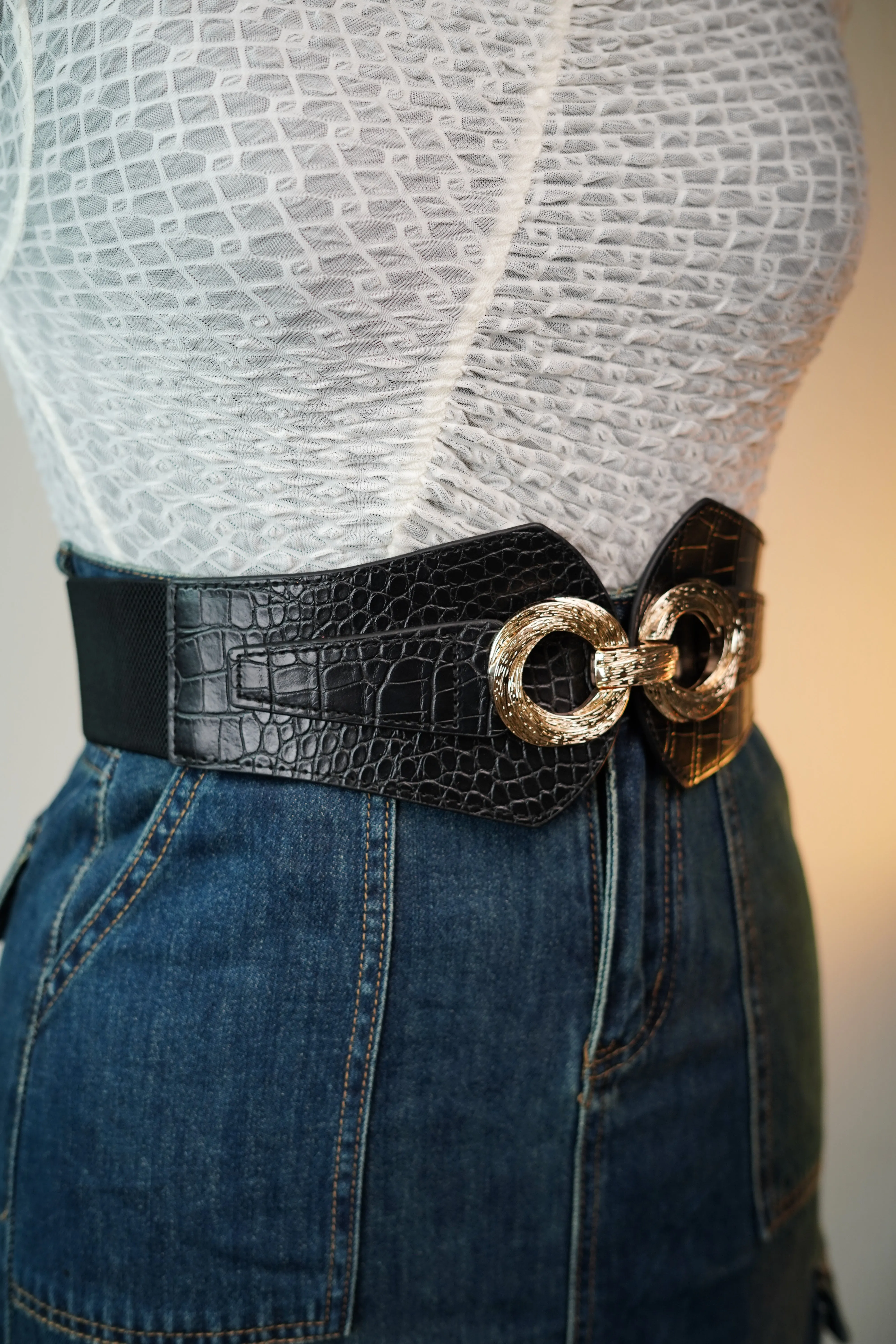 Circlet Hook Cinch Belt