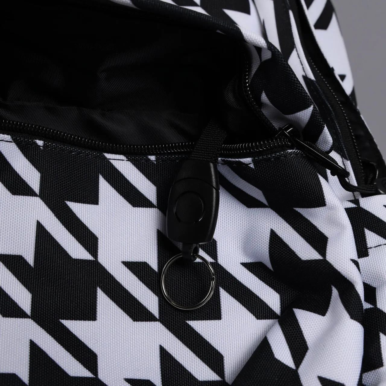 Houndstooth Classic Backpack